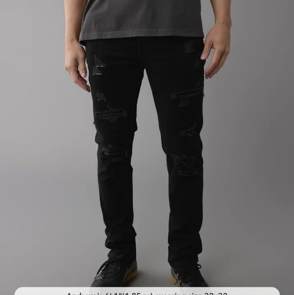 AEO Vintage Black Ripped Slim Fit Jeans - Picture 1 of 7